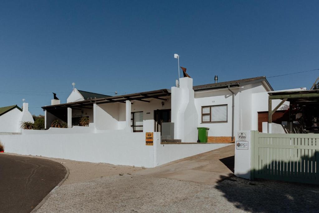 Roseveldt, Paternoster