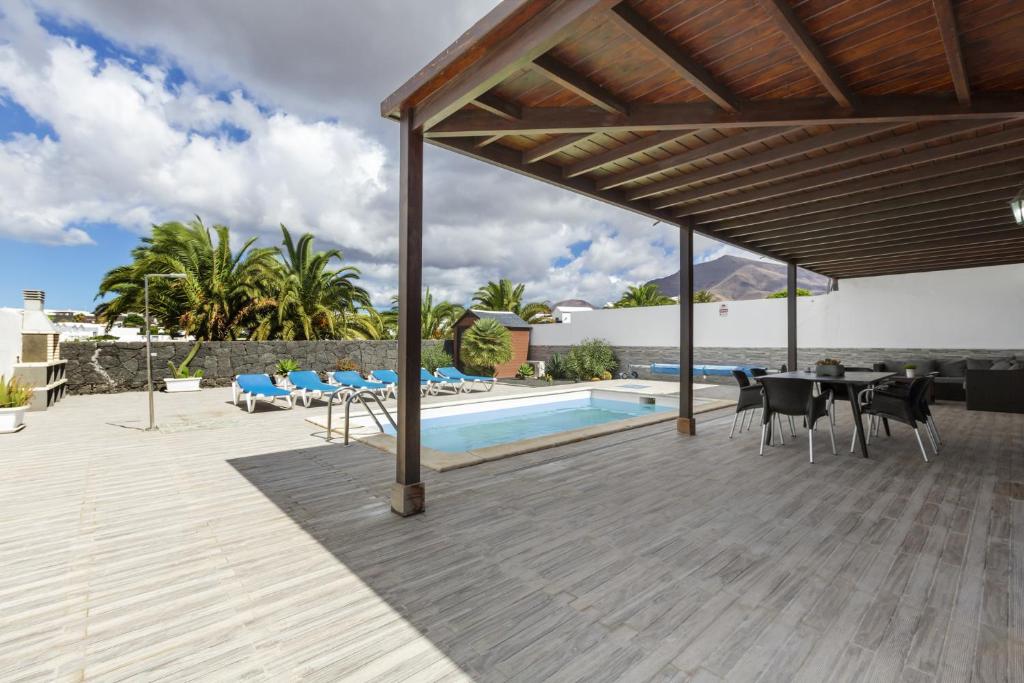 Villa Soleada - VipVipVillas - 2