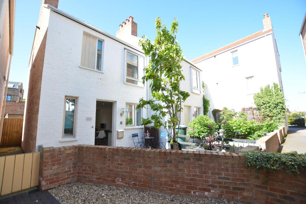 Mycroft, Southwold, Southwold