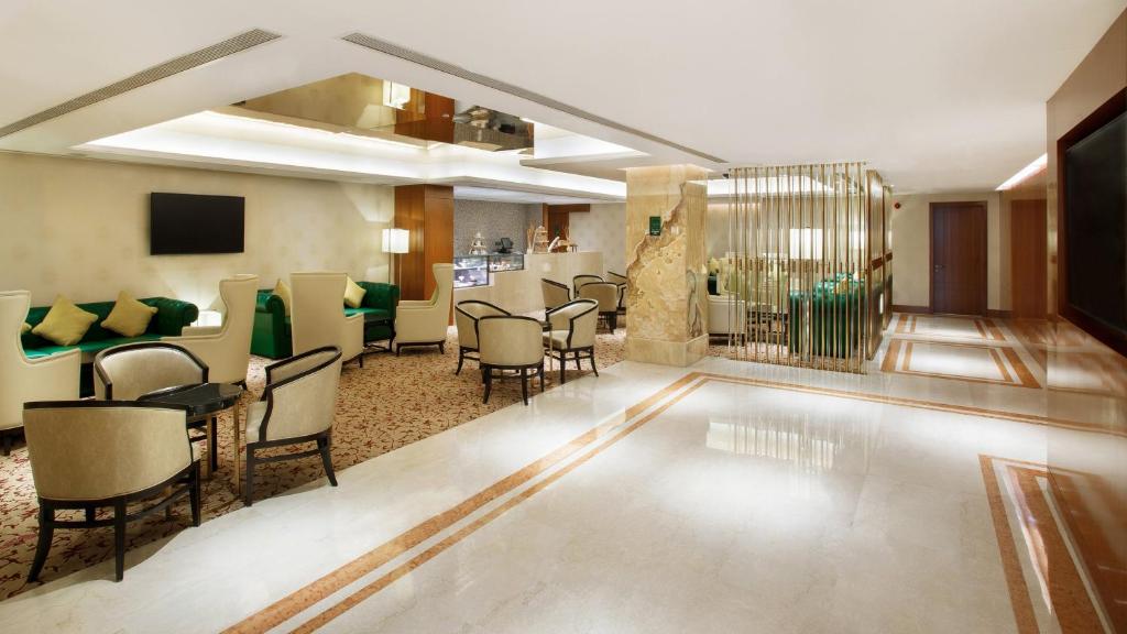 Holiday Inn Dhaka City Center photo