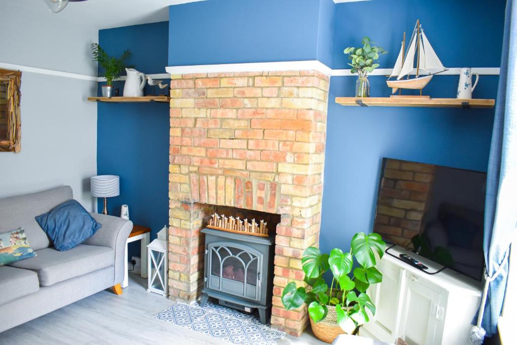 Seagull Cottage - Suffolk Coastal Escapes, Pakefield