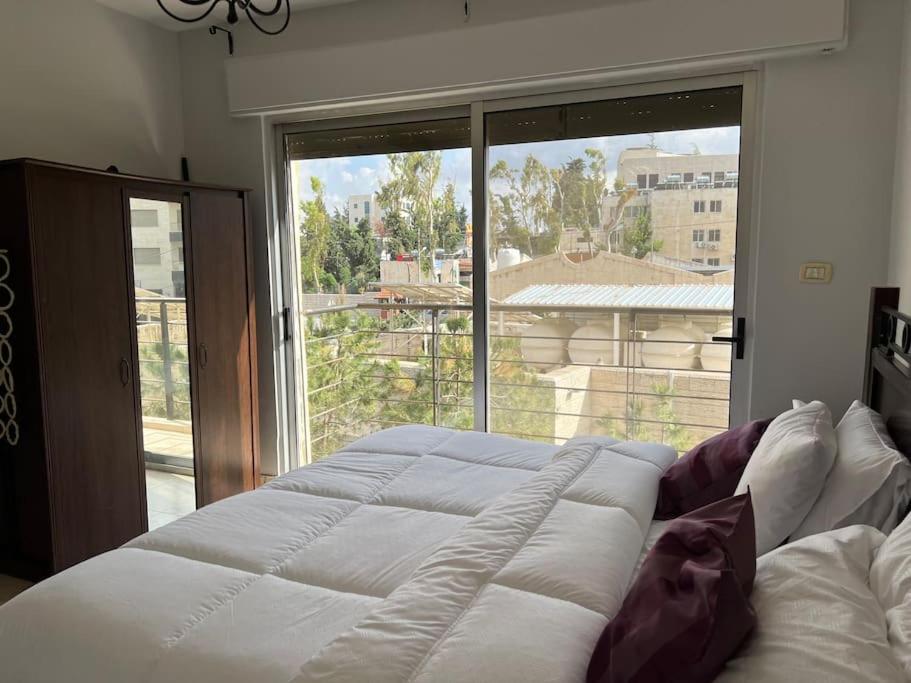 Lovely 2 bedroom nice view and a quiet area photo