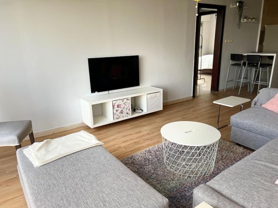 Lovely 2 bedroom nice view and a quiet area photo