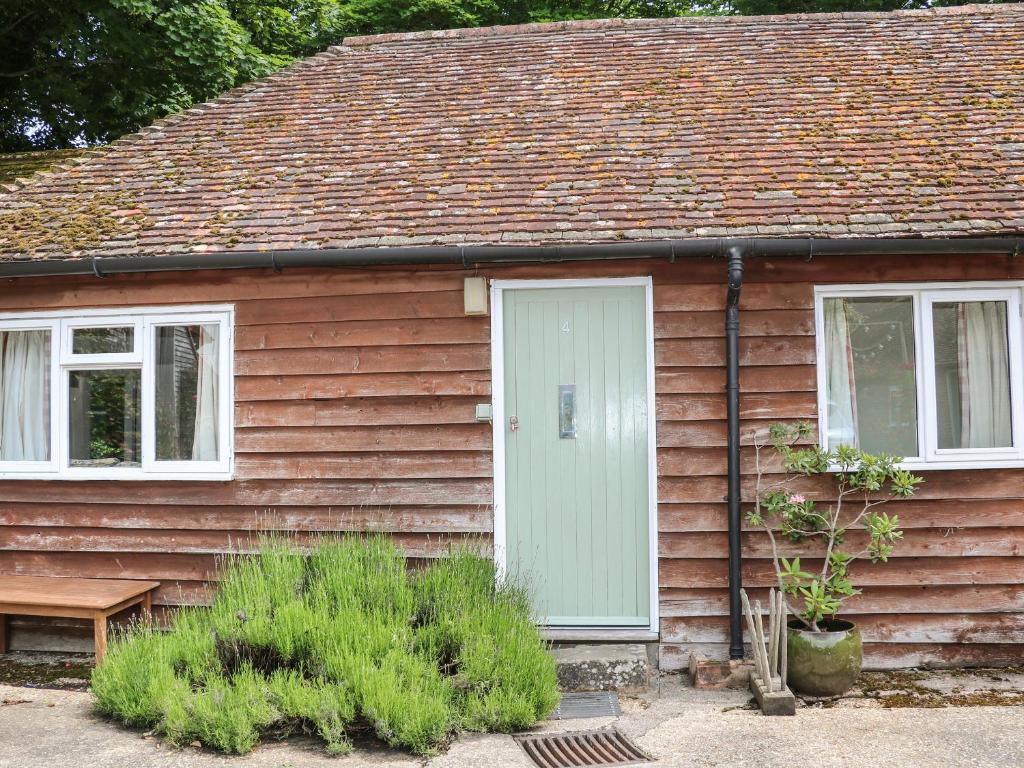 Byre Cottage 4, Pulborough