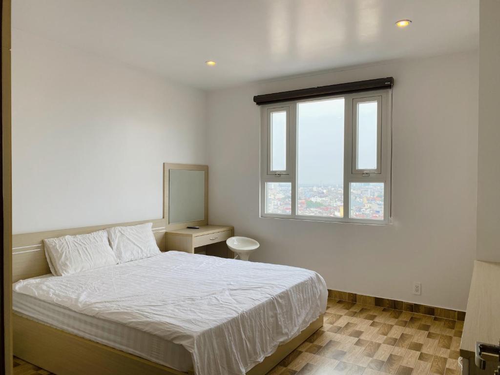 Three bedrooms Serviced Apartment (1206SHP) - 12 Lach Tray street photo