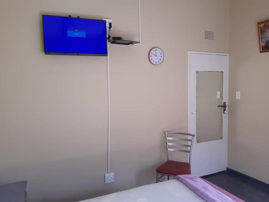 Dreams Guest Inn Raceview photo