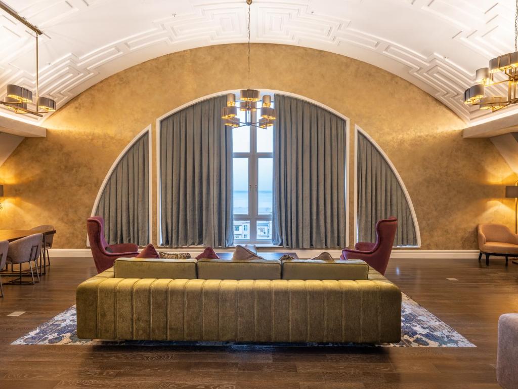 Intercontinental Baku Hotel By IHG