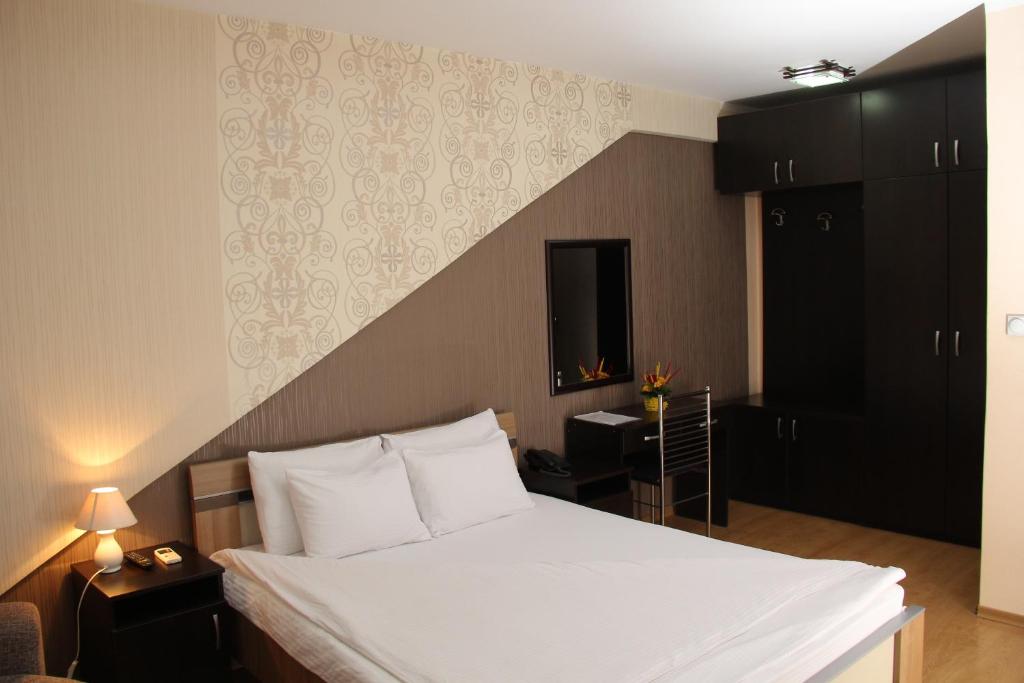 Garni Hotel Rile Men photo