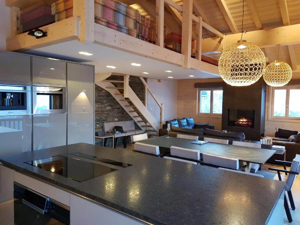 Appartement luxe 130m² avec sauna, jacuzzi à La Tania - WIFI, parking - 3