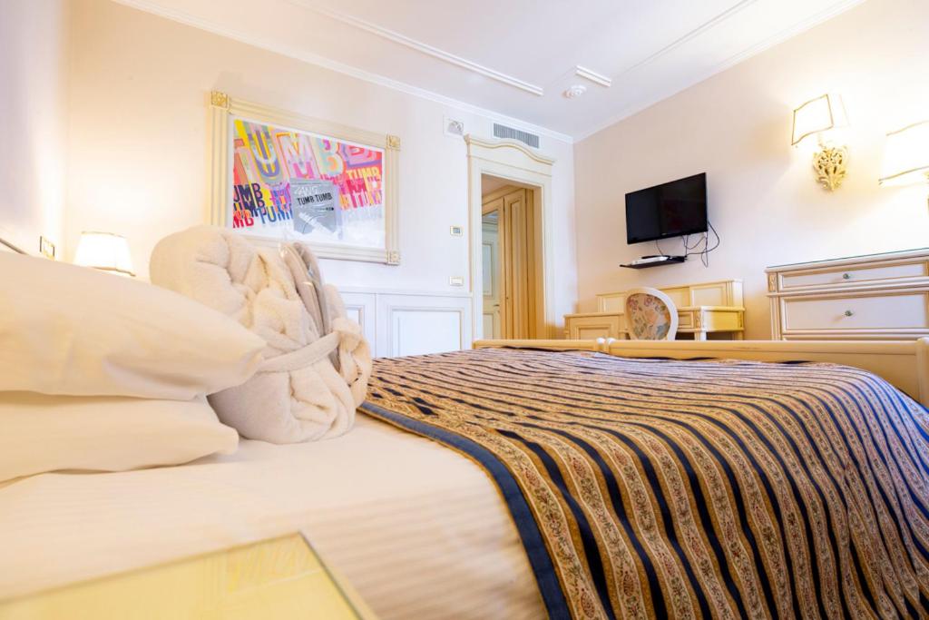 Hotel De Paris Sanremo photo
