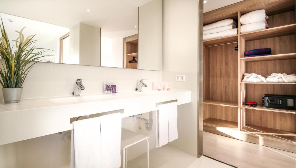 Globales Panamá - Adults Only — Palma Nova, Balearic Islands