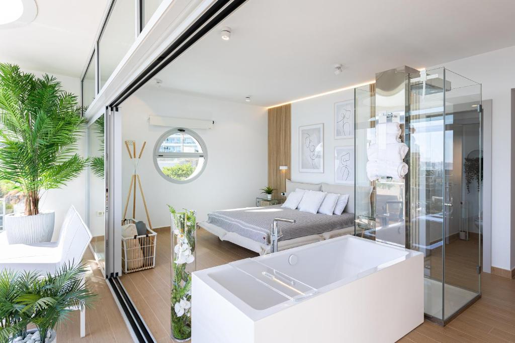 Ensuite Deluxe Jacuzzi & Parking Privado - 2