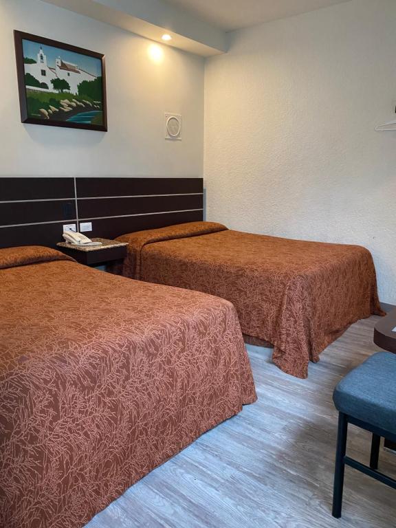 HOTEL MIRAMAR - 3