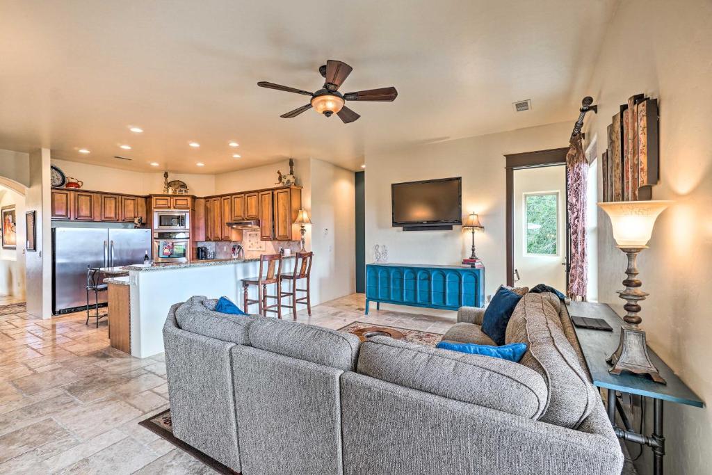 Chino Valley Retreat with Home Gym and Sauna!