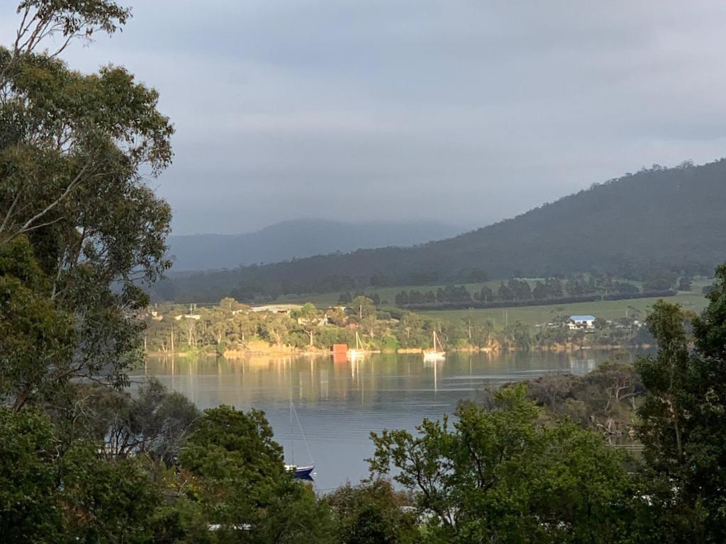 North West Bay Hideaway — Hotel in Hobart