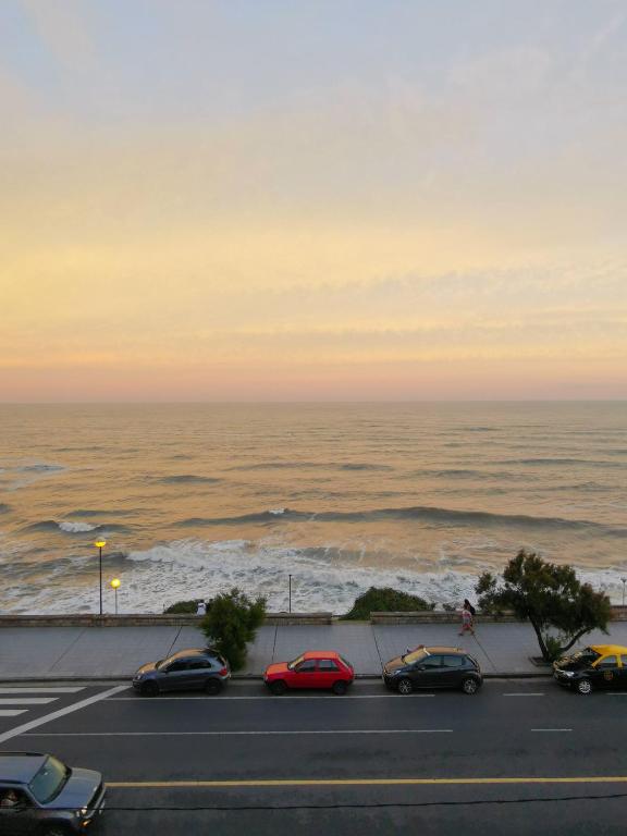 Departamento frente al mar en Mar Del Plata playa chica - 3