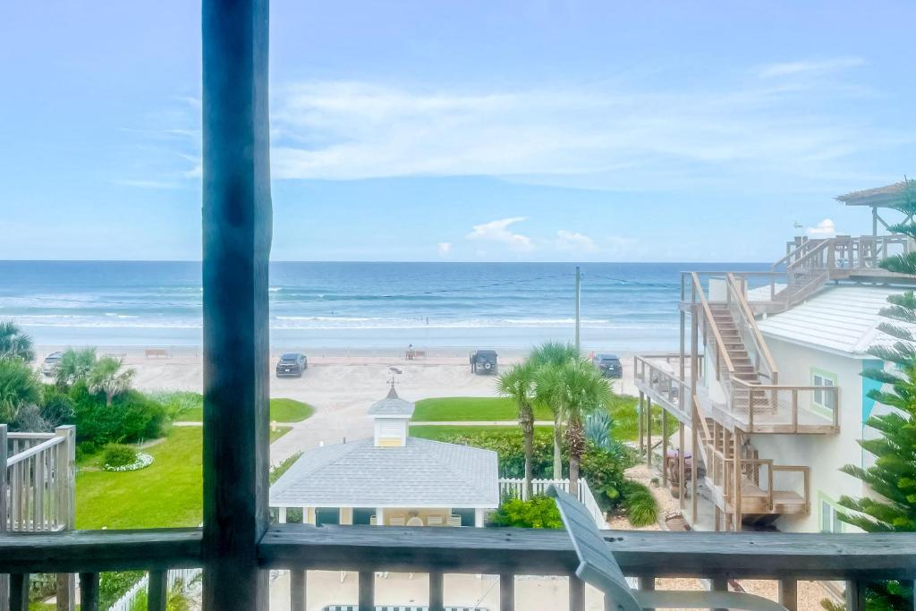 Ocean Vue, New Smyrna Beach
