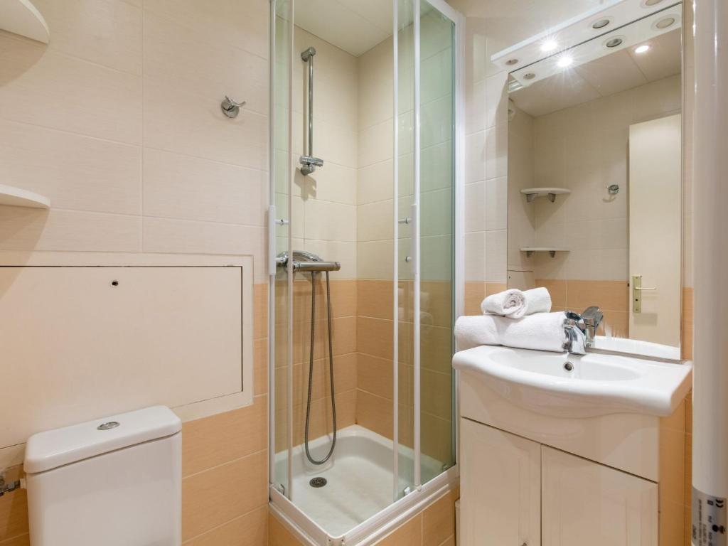 Apartment Chalet Club - Val Claret-4 by Interhome - 5