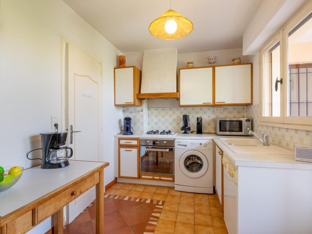 Apartment Les Mimosas-1 by Interhome - 3