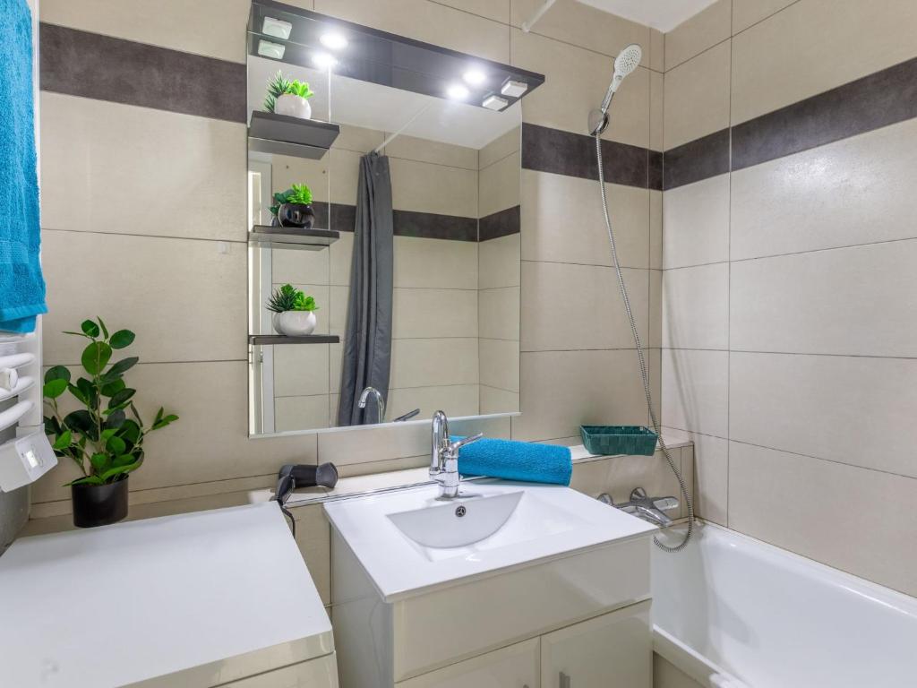 Apartment Soyouz Vanguard-95 by Interhome - 4
