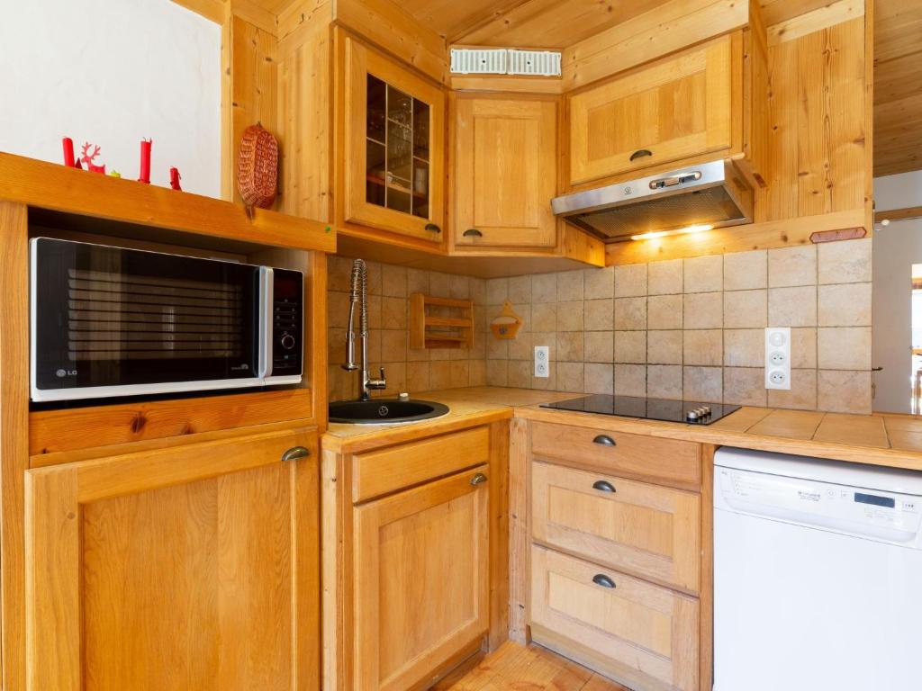 Studio Les Moutières B1 et B2 - Val Claret-25 by Interhome - 5