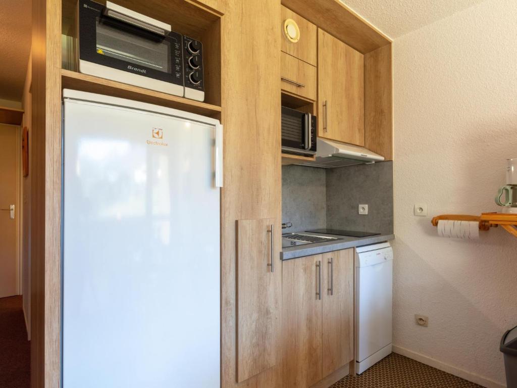 Apartment Asters 1204 batiment B4 by Interhome - 3