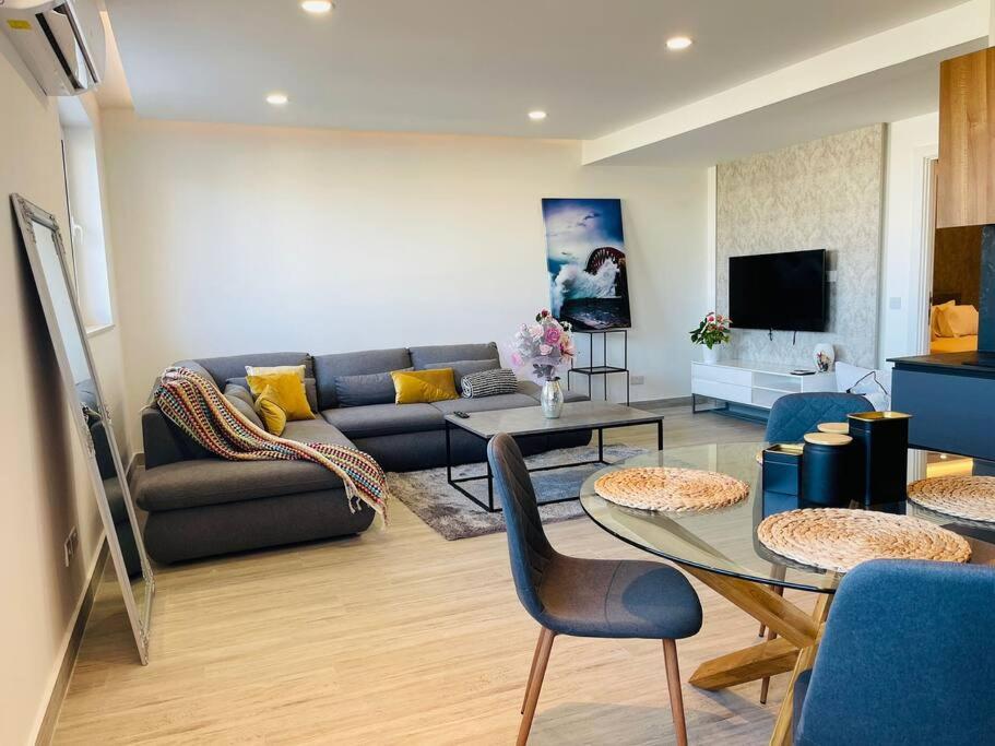 Ana Seafront Haven Apartment, Gżira