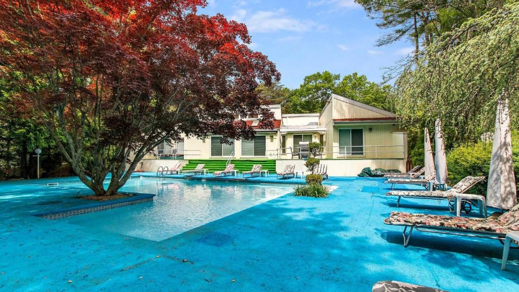 Quogue Contemporary