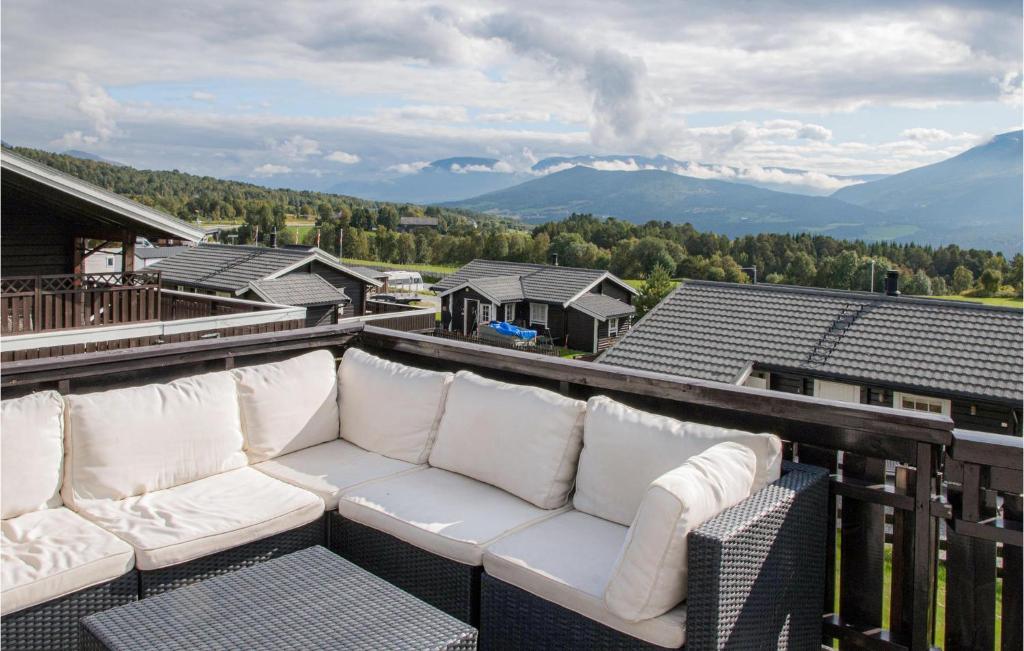 Beautiful home in Oppdal with WiFi and 4 Bedrooms