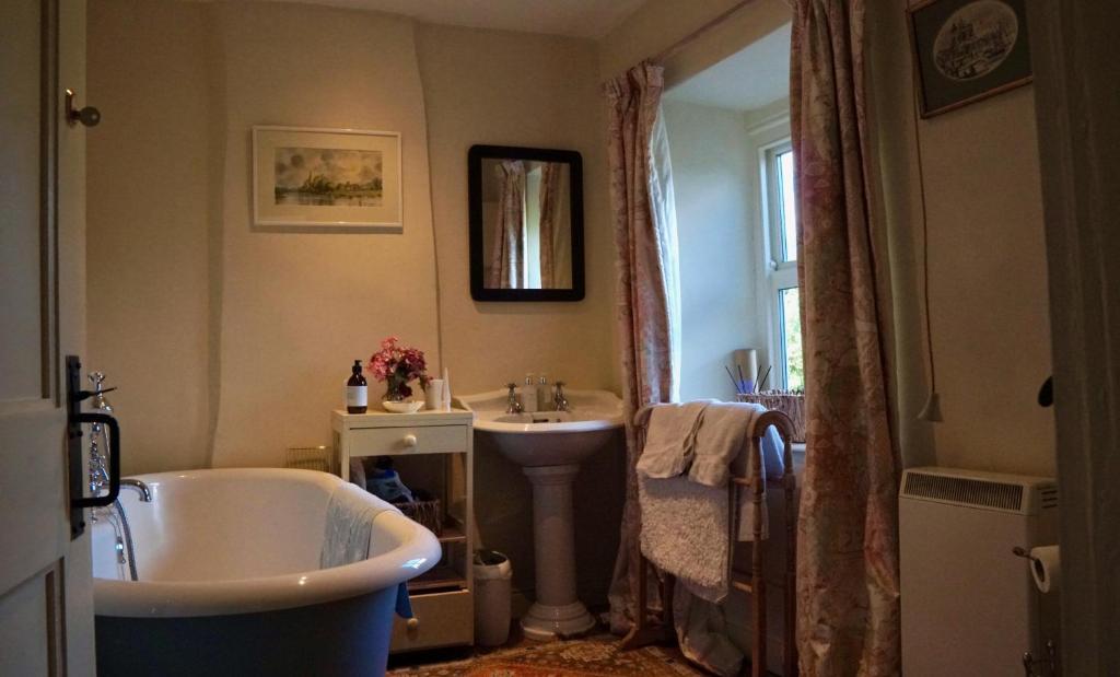 Orchard Cottage, Grewelthorpe photo 3