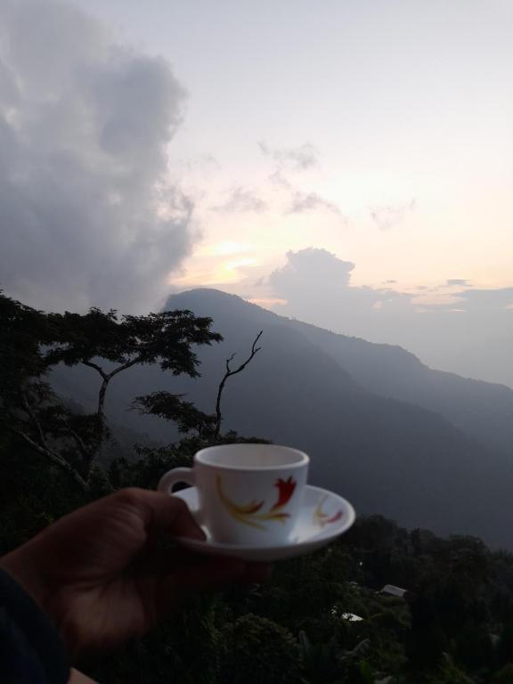 Pahar E Satyajit Homestay Ramdhura photo
