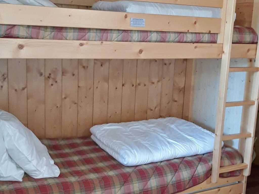 Studio ski aux pieds avec balcon, idéal pour 4 personnes - FR-1-346-471 - 3