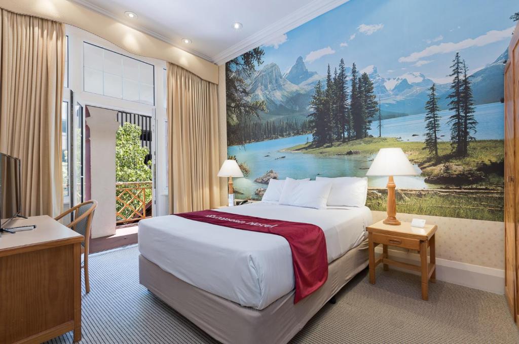 Perth European Hotel room