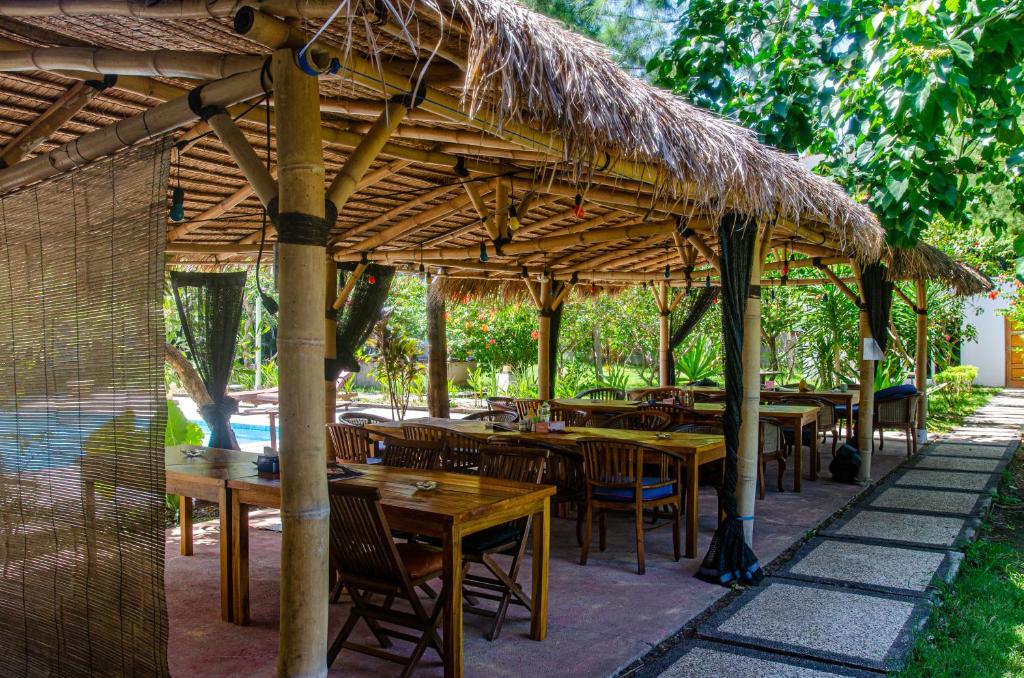 Senggigi Homes & Apartments