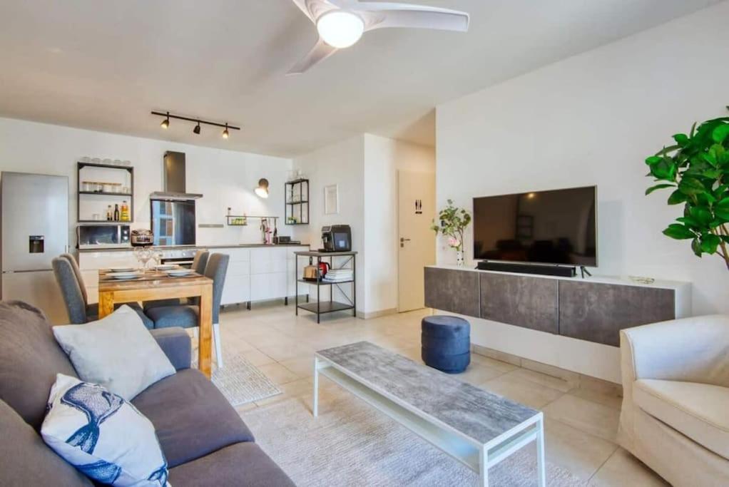 Le Fonction, meublé 4 étoiles, avec parking boxé, Aix-en-Provence