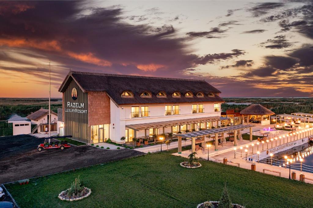 Razelm Luxury Resort — Hotel in Jurilovca