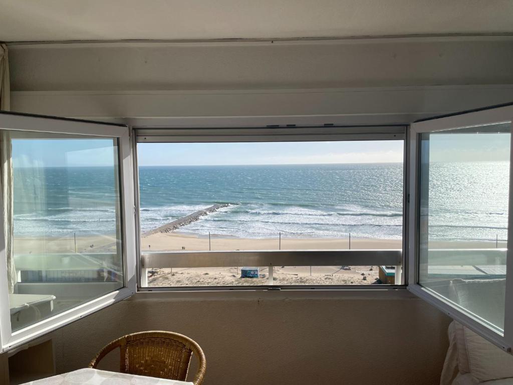 Amazing Sea View Studio, Setúbal