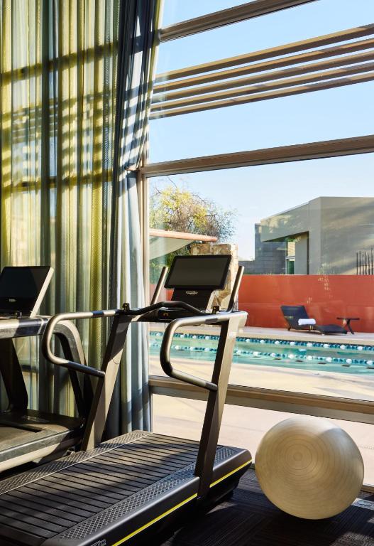Sanctuary Camelback Mountain, A Gurney's Resort and Spa photo