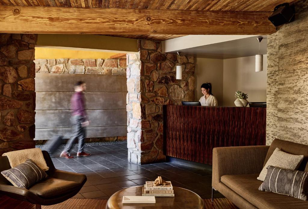 Sanctuary Camelback Mountain, A Gurney's Resort and Spa photo