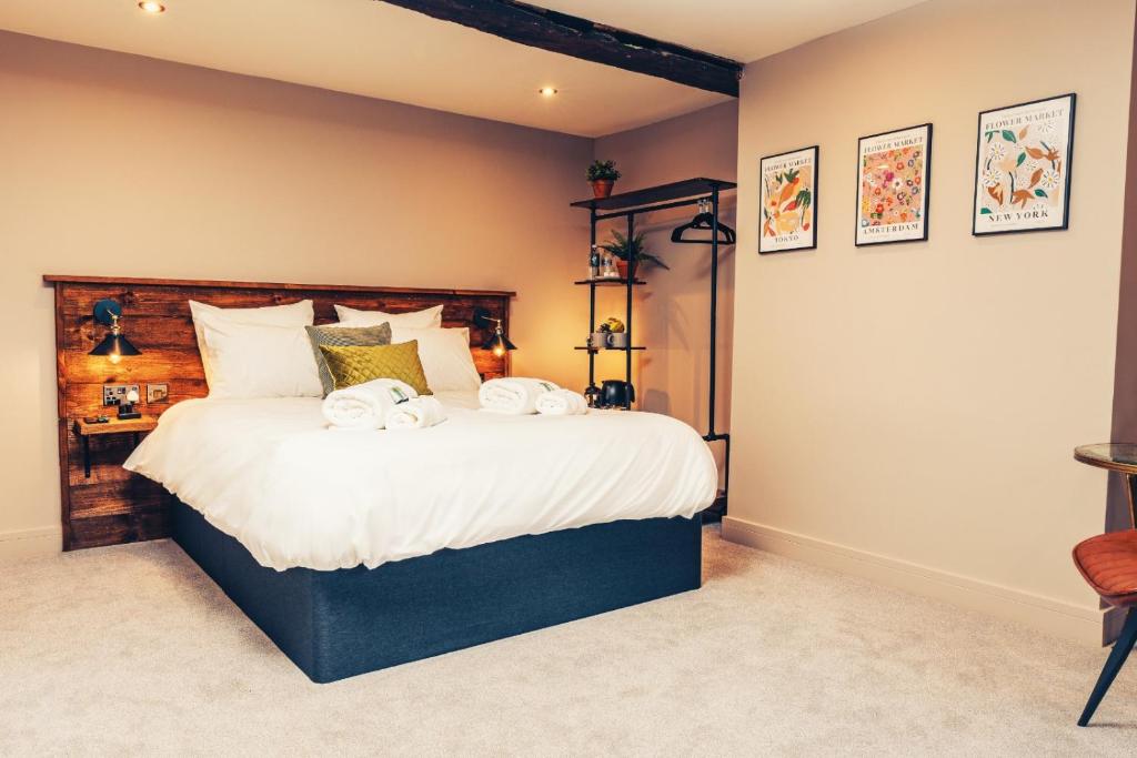 Lawton Street Rooms
