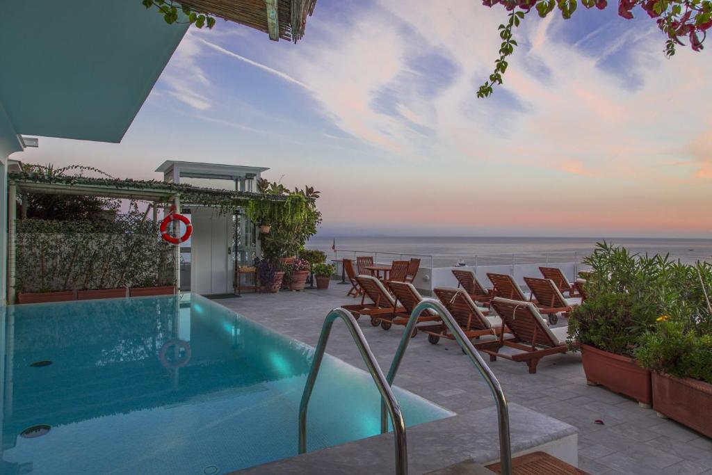 Hotel Marina Riviera — Hotel in Amalfi