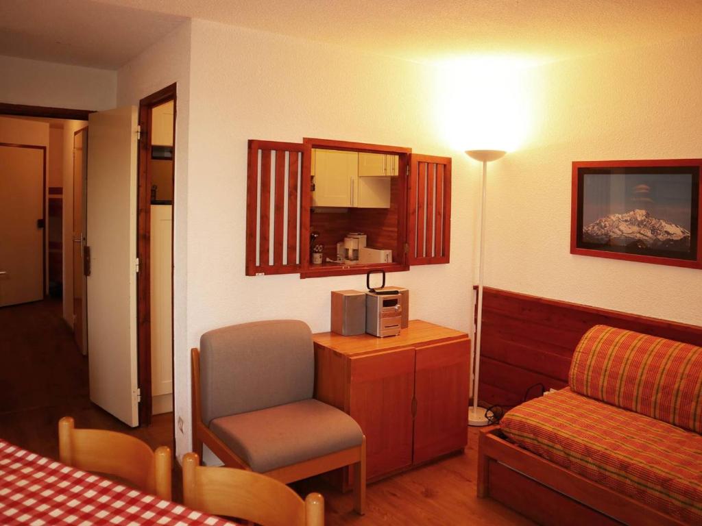 Appartement Confort 2 Pièces, 6 Personnes, Piste Accès Direct, Balcon Ouest, Les Orres - FR-1-322-492 - 2