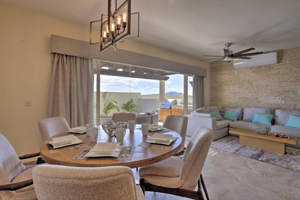 Luxe Cabo Casa w/ Own Rooftop Patio + Pool Access! - 5