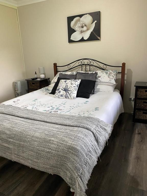 Seatrees Accommodation — Hotel in Two Rocks