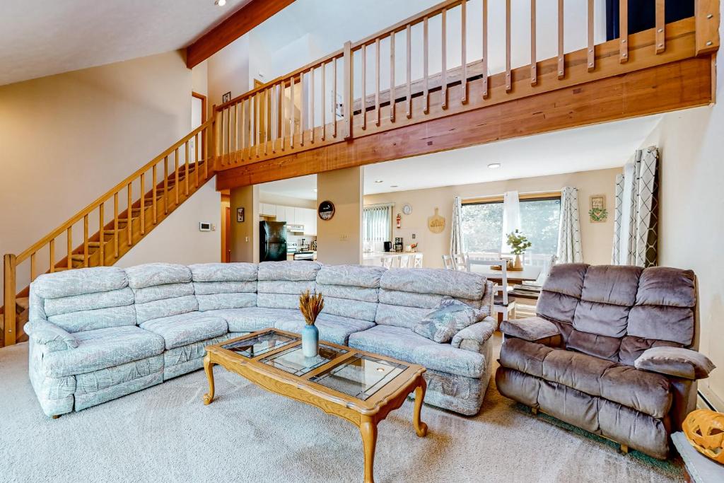 House in the Woods, Albrightsville