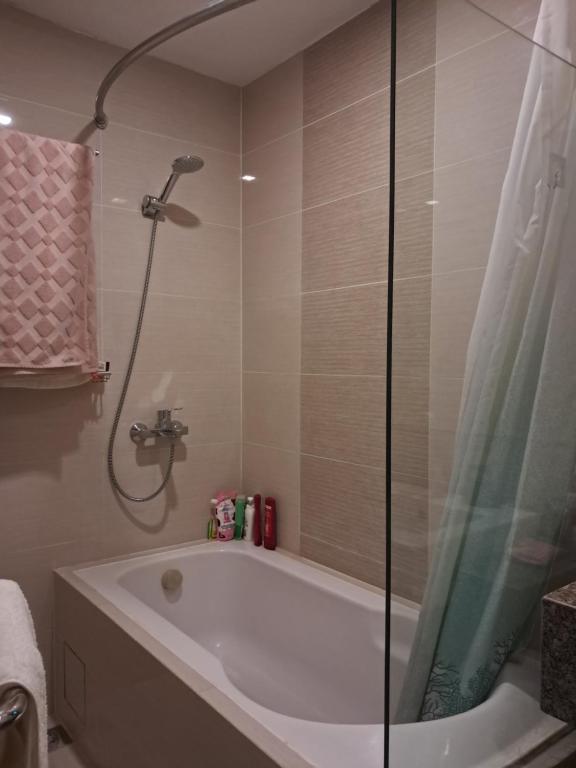 Mactan 8newtown Boulevard photo