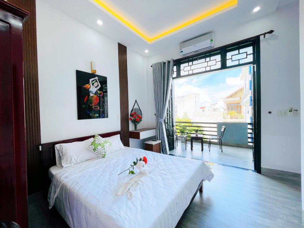 Full House Homestay