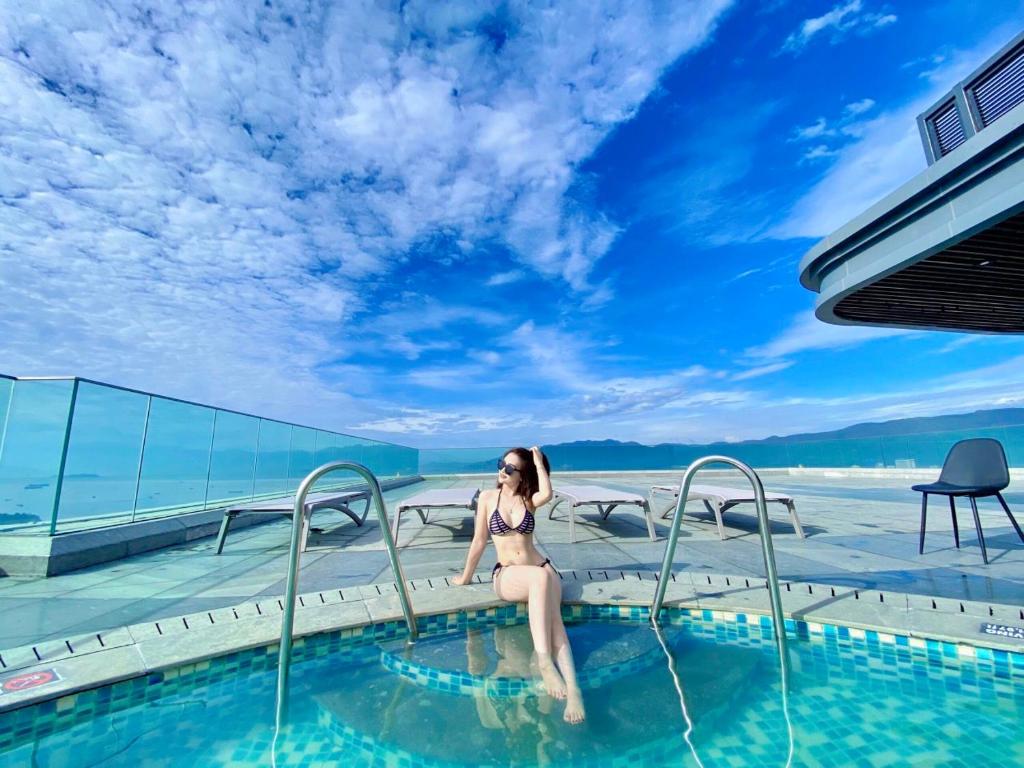ALTARA Residences Quy Nhon-Sam n' Sea Apartment-Can ho homestay view bien co ho boi photo