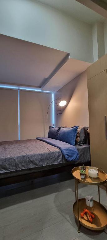 Uptown Parksuites 1 — Hotel in Manila