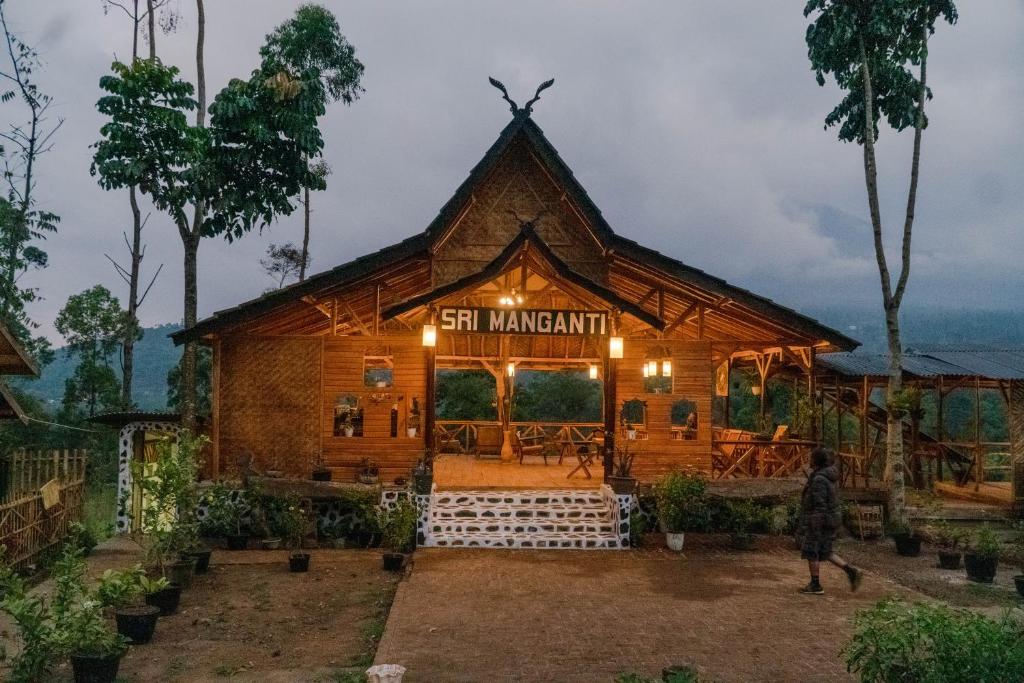 Kampung Bareto Cottage And Resto photo